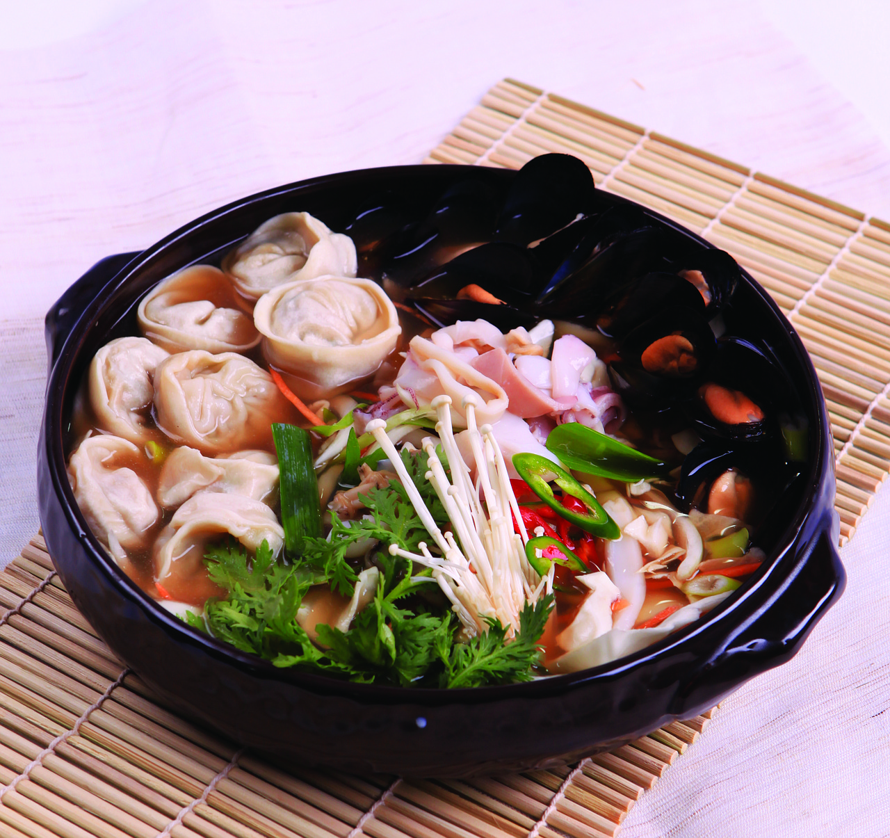Mandu (dumplings)